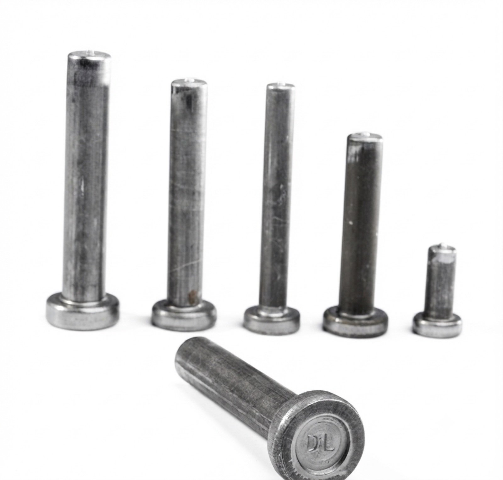 Shear stud/Shear connector excellent steel-to-concrete bonding | Gloscope Trading